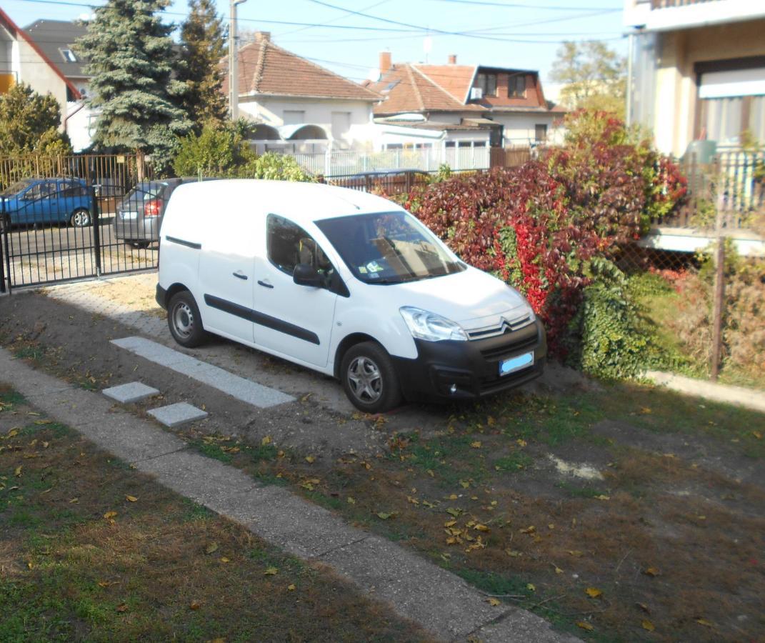 Rakos-patak Family House Guest house *