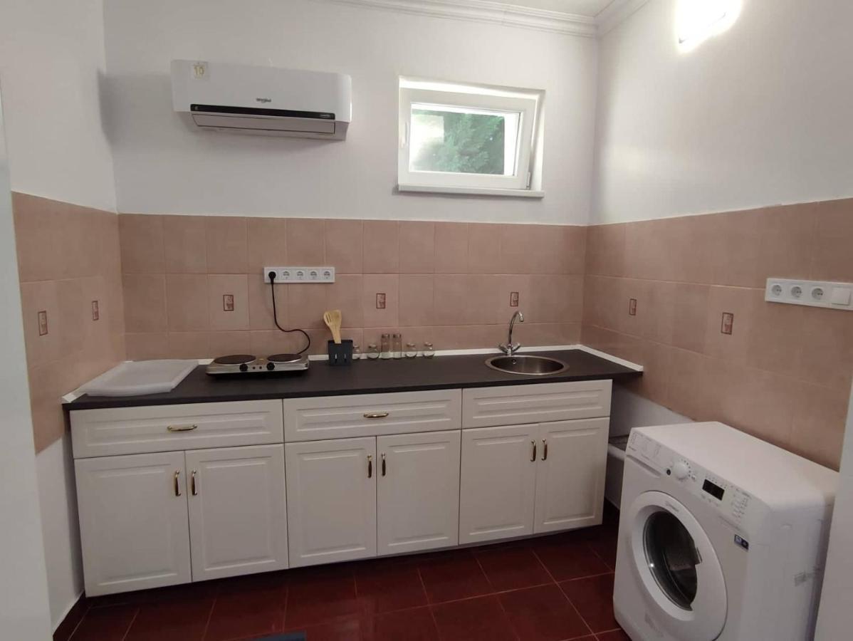 Guest house Rakos-patak Family House