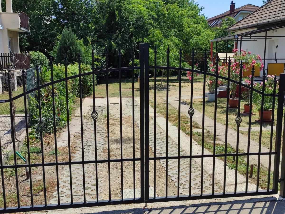 Rakos-patak Family House